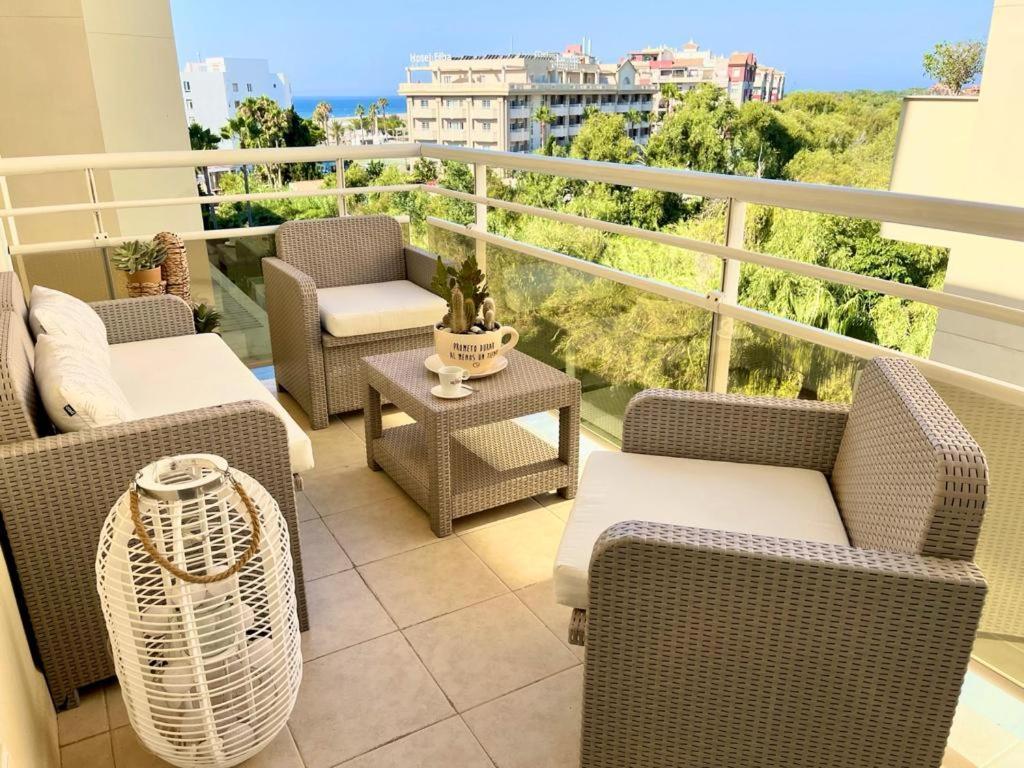Lujo Frente Al Mar. Luxury On The Beachfront. Ella Dış mekan fotoğraf